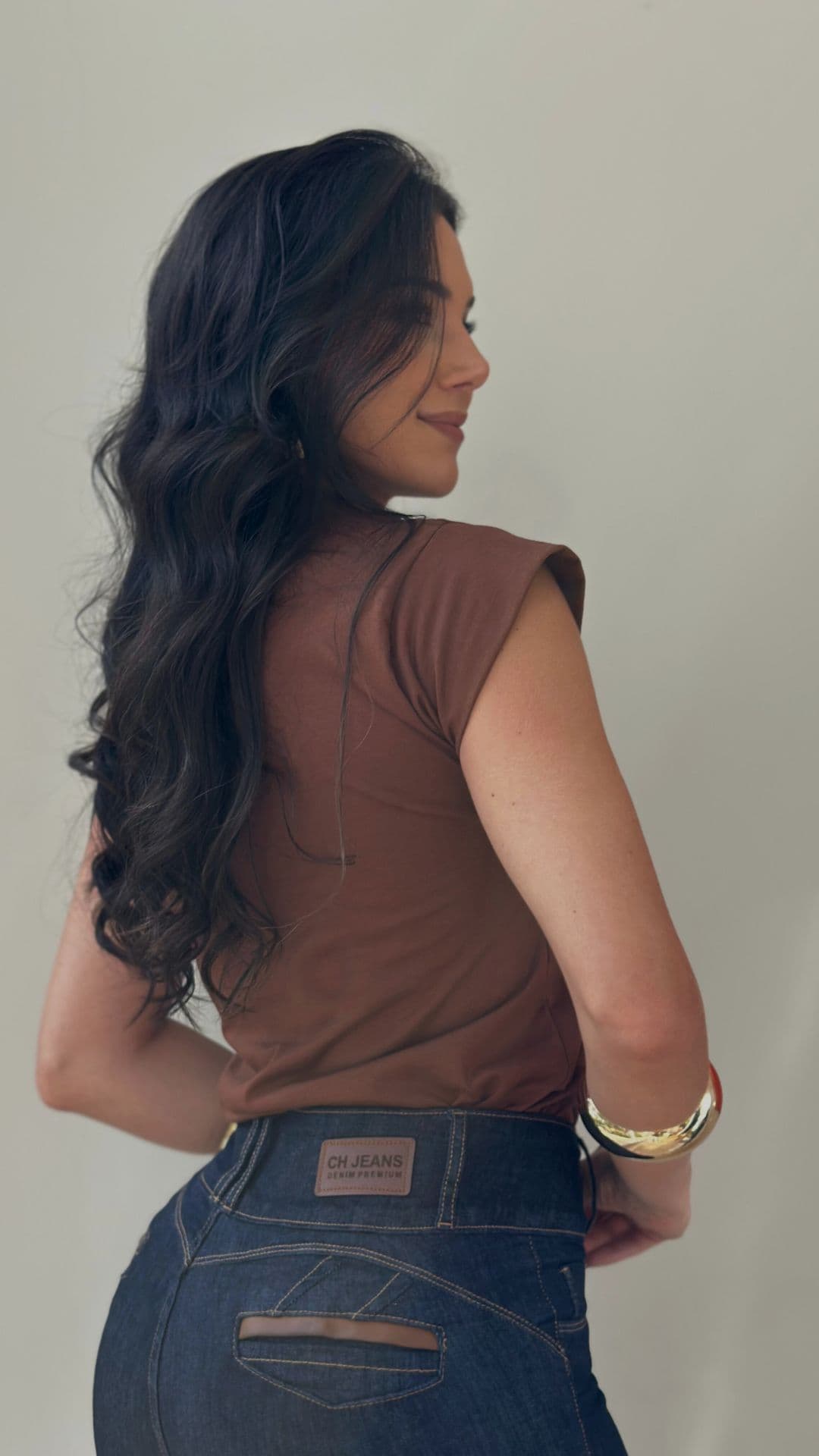 Camiseta Executiva marrom Premium CH55